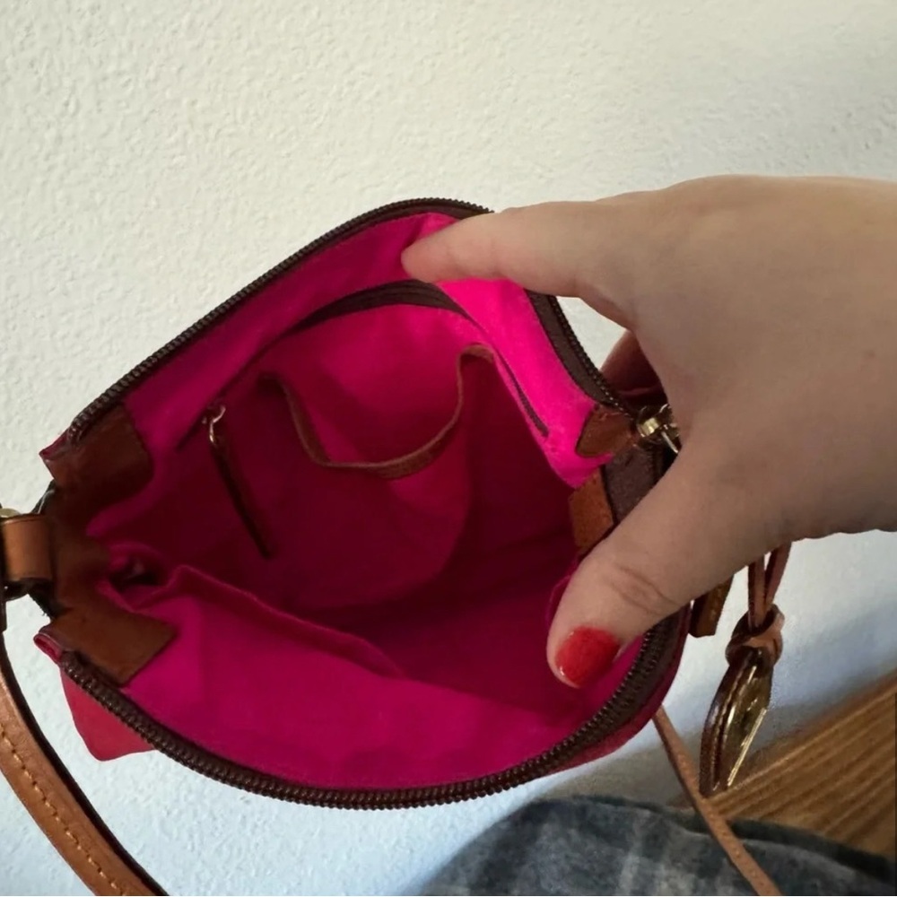 Dooney Bourke Red Nylon Leather Crossbody Bag Timeless Old Money Designer - Picture 11 of 16